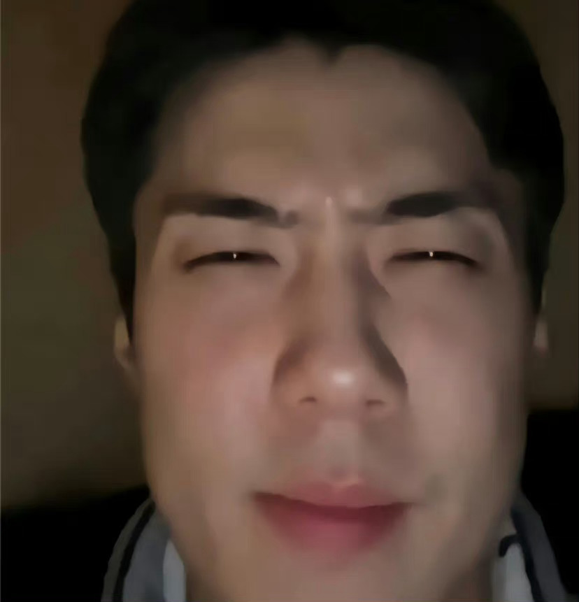 现在就看能不能蹲到一个12点的爆料了 