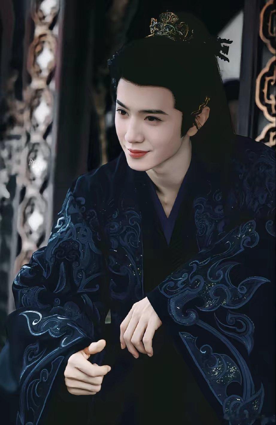 你们也发现了吧，​陈哲远身上有个准的可怕的玄学，​不管他演现代剧还是古代剧，也不