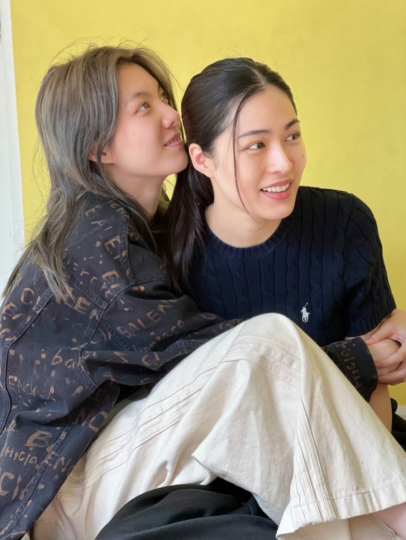 糖果罐（破镜重圆/伪金主文学）七十九.星期五，orm在核对好账单，才将邝玲玲从前