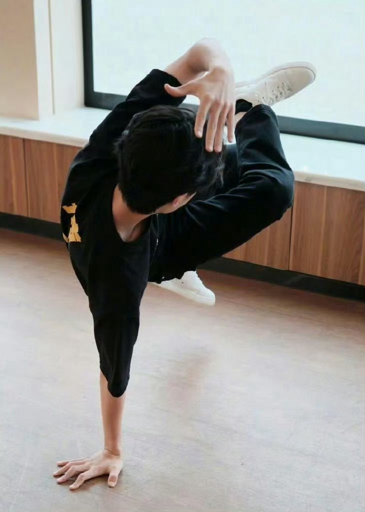 超帅超酷🆒 