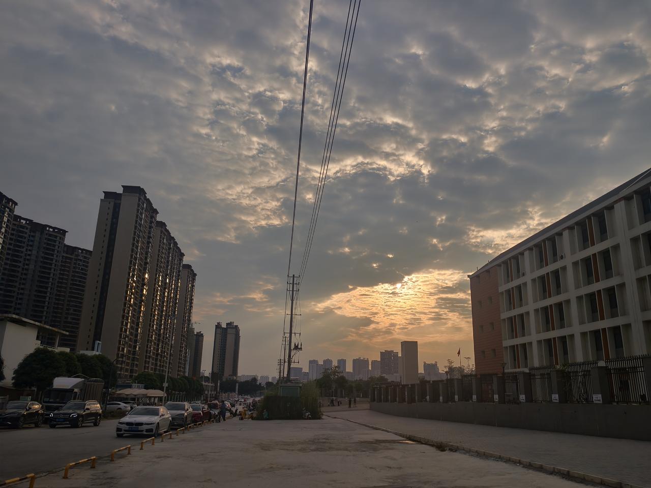 一位三甲医院的主任医生说：“一旦查出了要命的病，千万不要在当地治。马上买票，去北