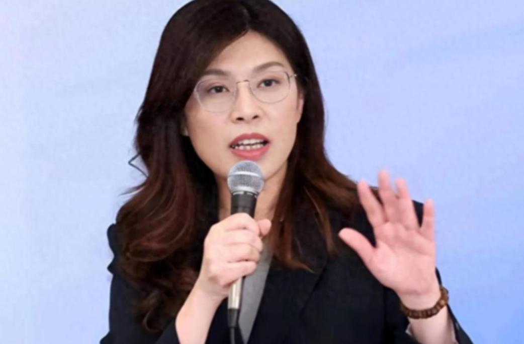 9月21日晚，郑丽文出席“工商建研会第43期联谊会成立大会”表示：希望未来国民党