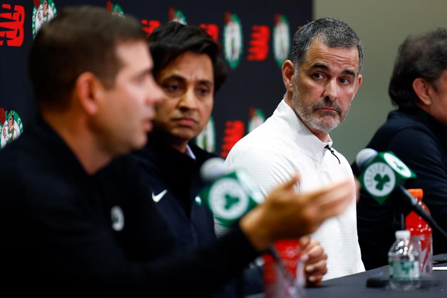 史蒂文斯近期成功平衡了多项任务：在保持球队竞争力、延续赢球传统的同时，削减薪资并