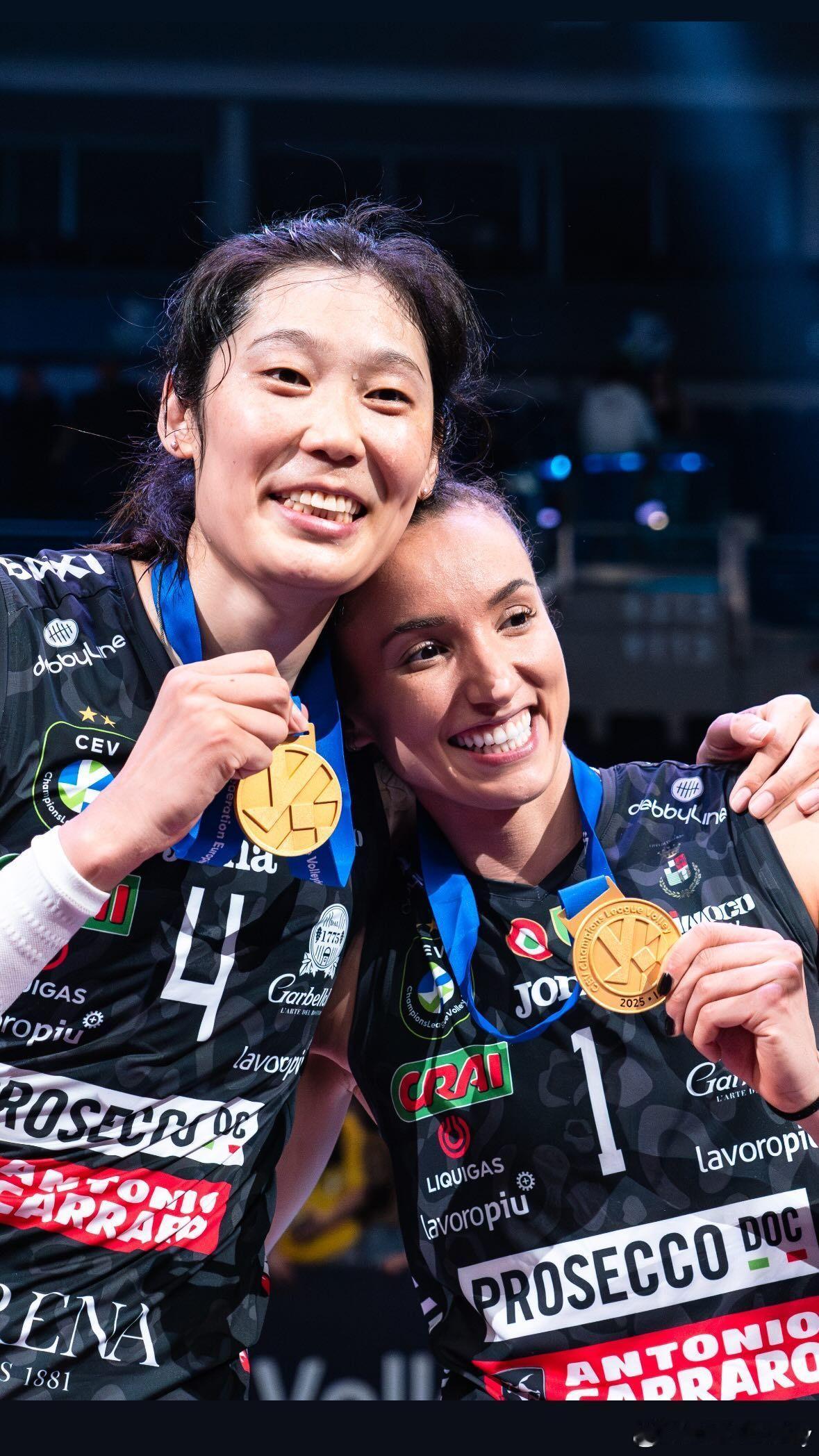 科内利亚诺女排若今年能再度问鼎欧冠联赛，将成为史上首支实现三连冠的女子排球俱乐部