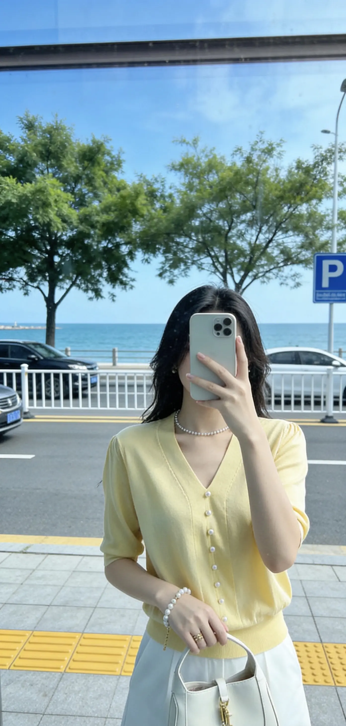 “后来， 我领悟了人性的薄凉，           便再也不愿意委屈自己……”