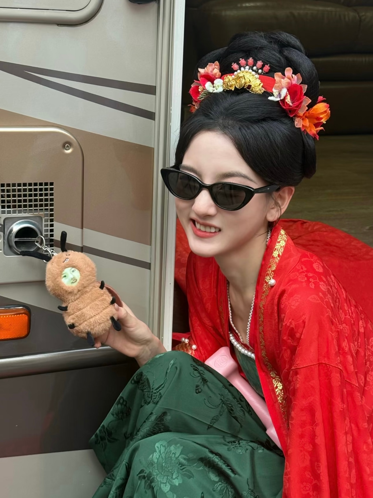 宋祖儿本名有重新练号的感觉 祖儿本名像游戏开新号——清零过往，重新练级🎮撕掉标