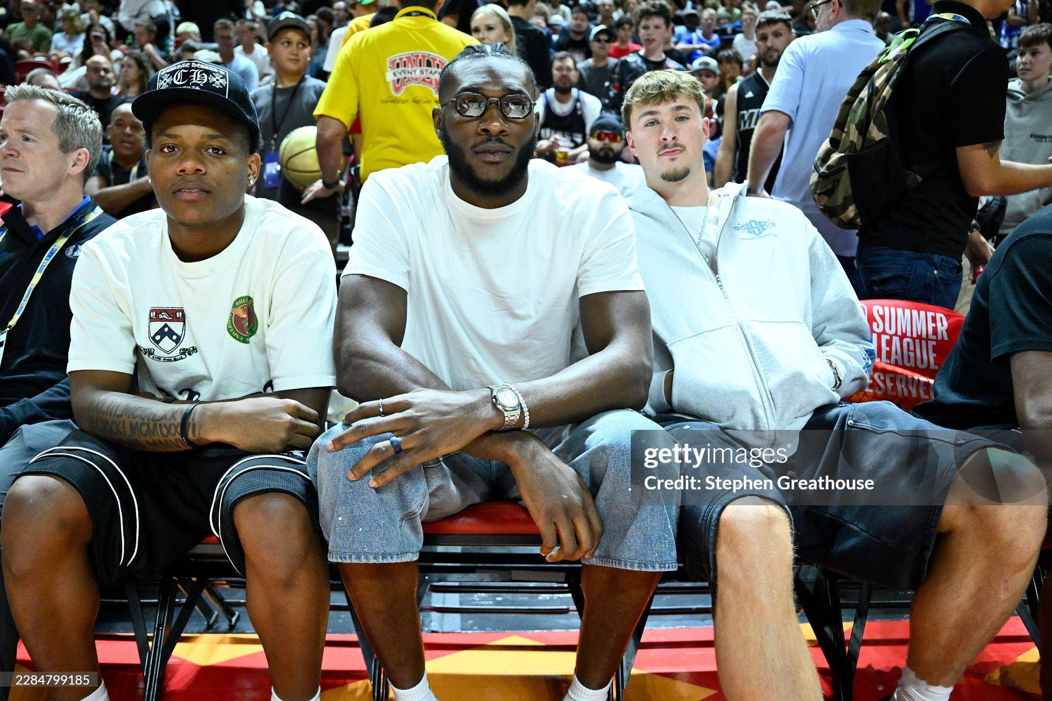 MFFL 来自Shams的消息。达拉斯匹配了尼克斯向西塞开出￼的邀请合同。这是一