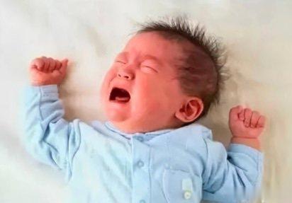 #全国母乳喂养宣传日##让她健康#【宝宝在婴儿如何做好过敏的预防】食物过敏是0~