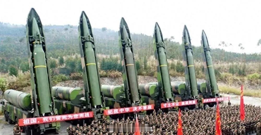 火箭军，也就是过去的二炮，从1966年成立到现在，还没有实战过吧，也是四大兵种从