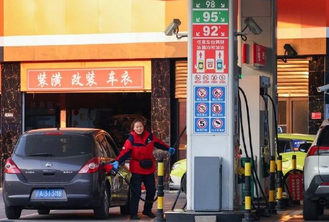 中国开始大量买入中东原油，英媒说是抄底，这格局小了
 
7月，英媒突然开始高度关