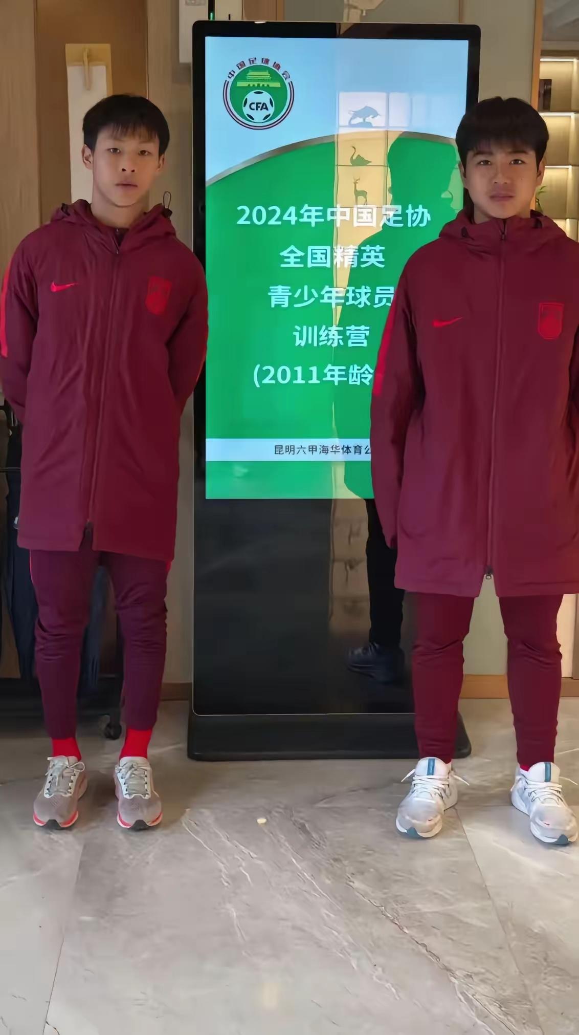 足球闹剧何时休？
       美墨世界杯如火如荼的进行着，国内一场友谊赛大打出