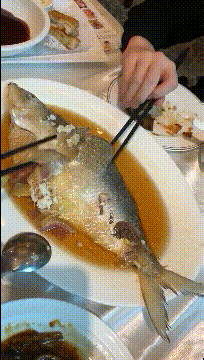 这还不买一退三
还扒拉啥