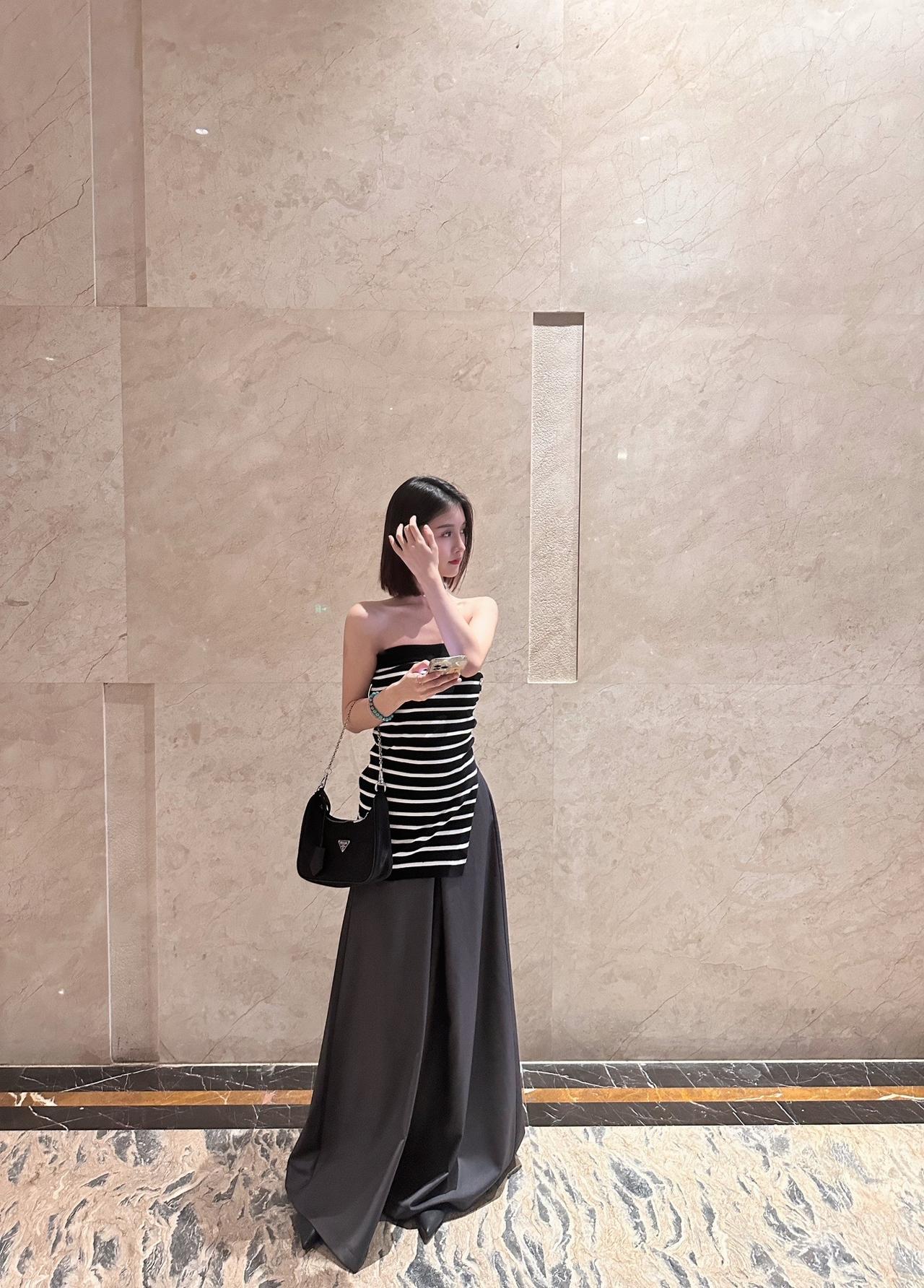 青春就要穿得自由又灿烂  不被定义的才是风格