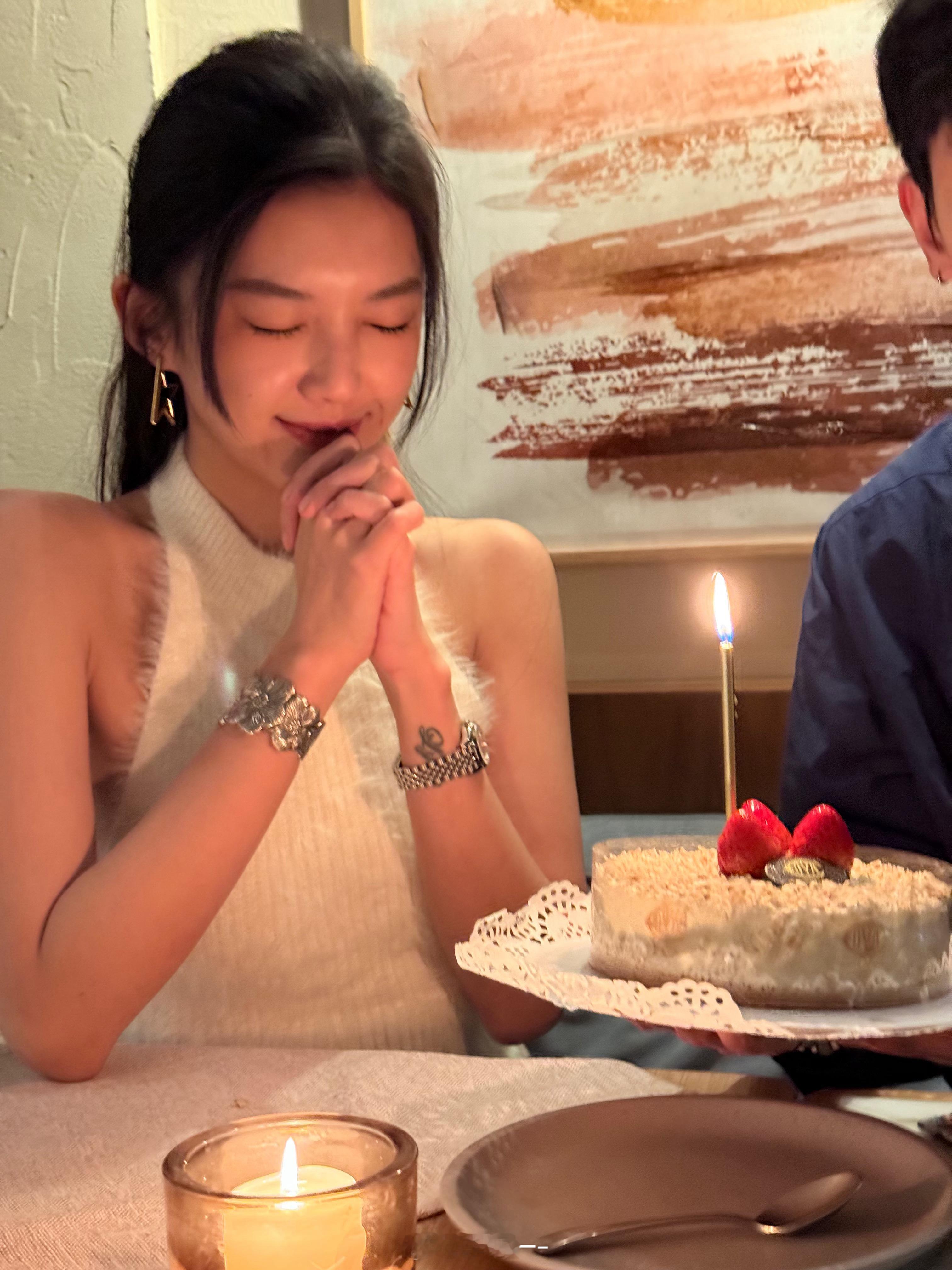 幸福又一岁🎂 