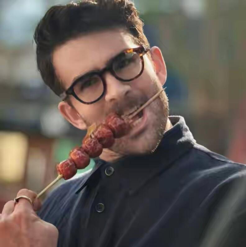 美国网红怒揭真相：我们被教唆恨中国，蠢透了！



“真相往往比谎言更让人难堪。