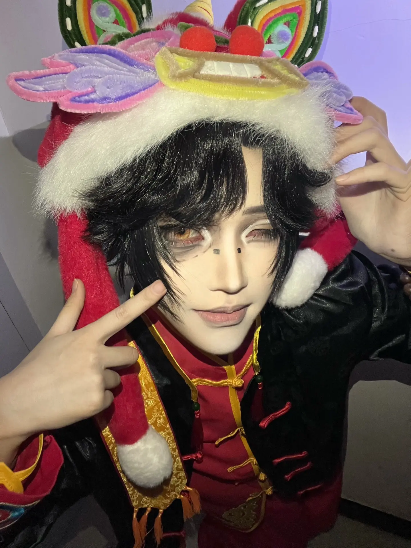 从未被善意对待的小孩。诺顿坎贝尔