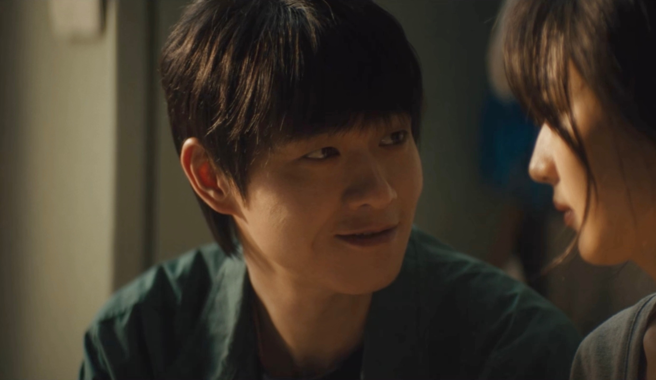 鸣雪真的是一对小苦瓜来着这时候能笑出来真的是因为爱有罪之身