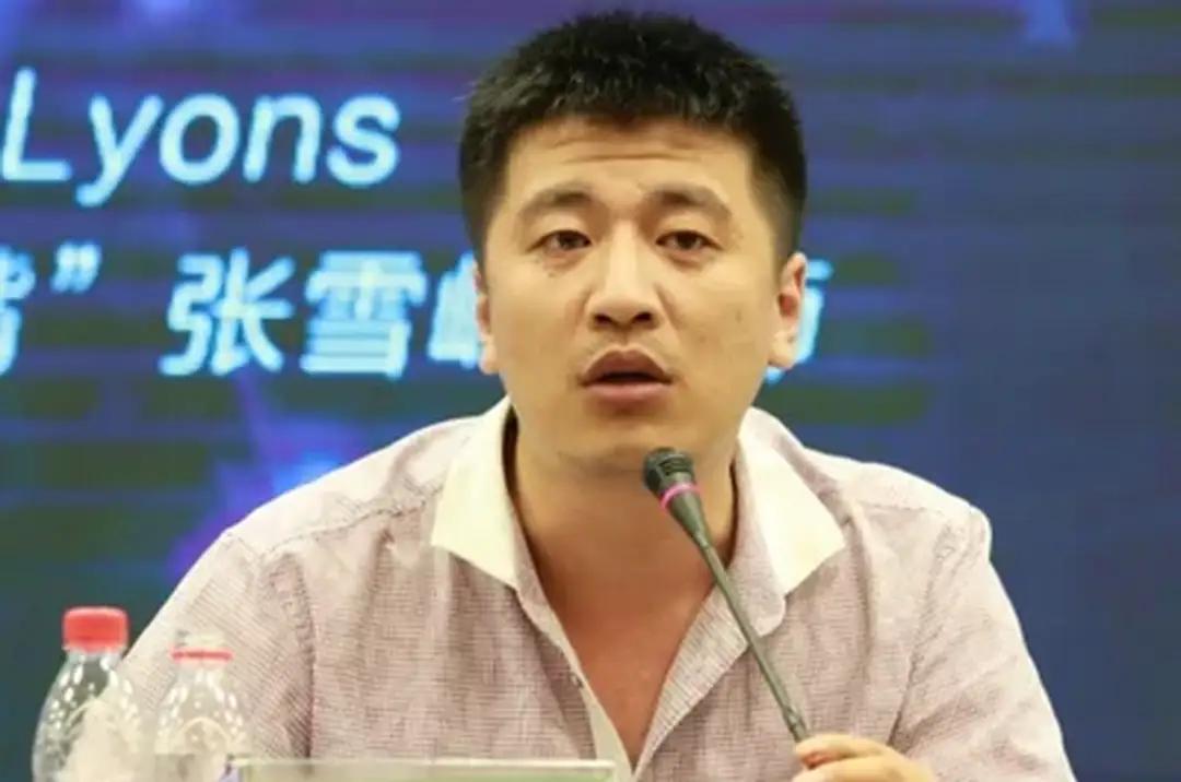 造成心源性猝死有内因和外因，外因是疲劳过度，而最主要的则是内因，就是心理压力过大