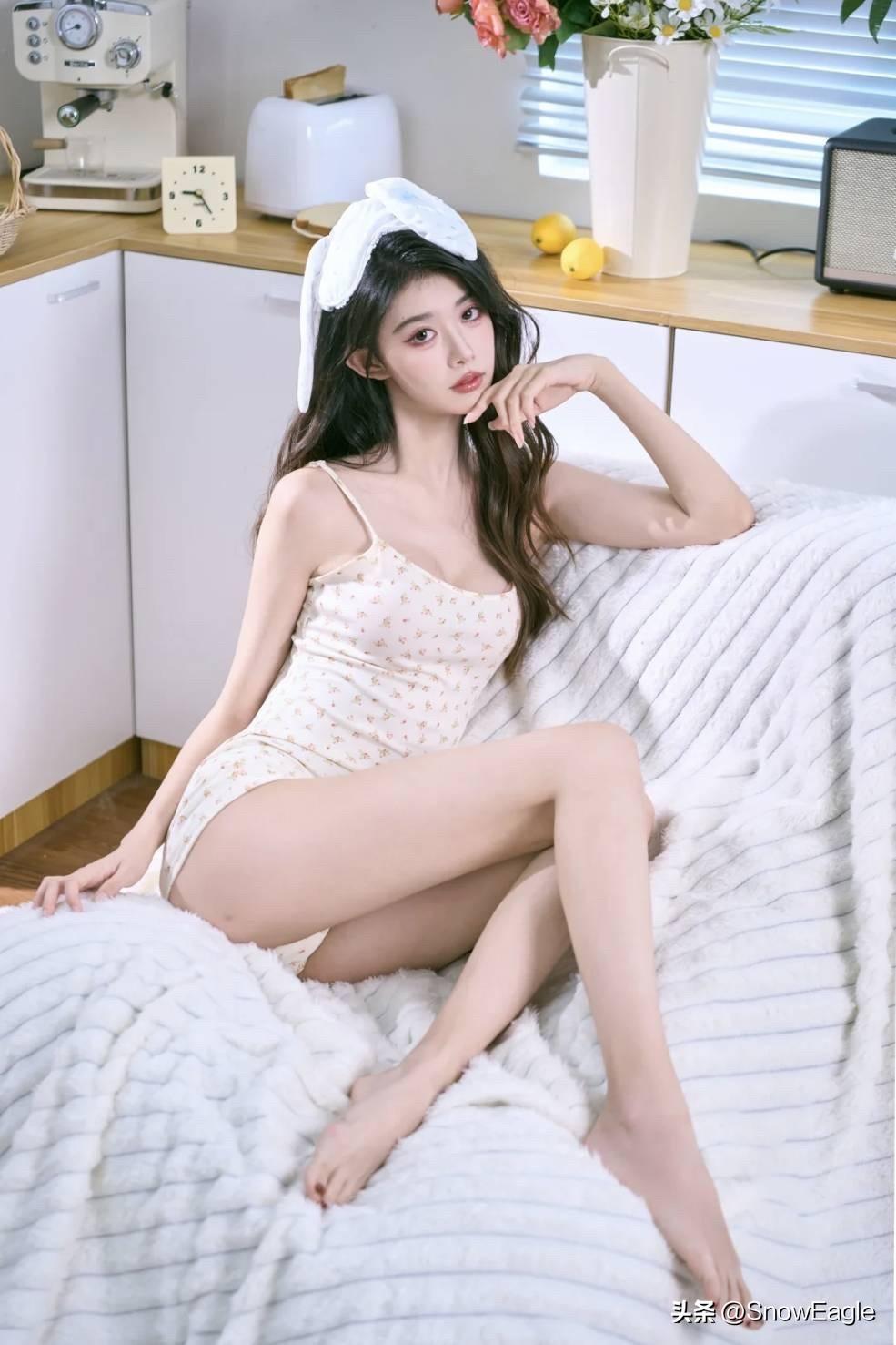 元气满满的早晨，清新早餐与少女心满满的一天开始啦！🍞🍌🌞