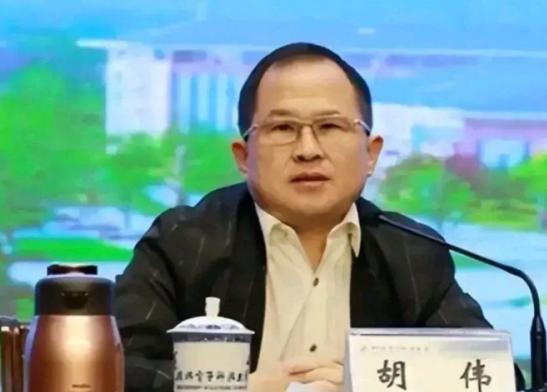 “中美关系恶化的责任不在美国，中国应该看看自己的问题！”这句话出自2023年中国