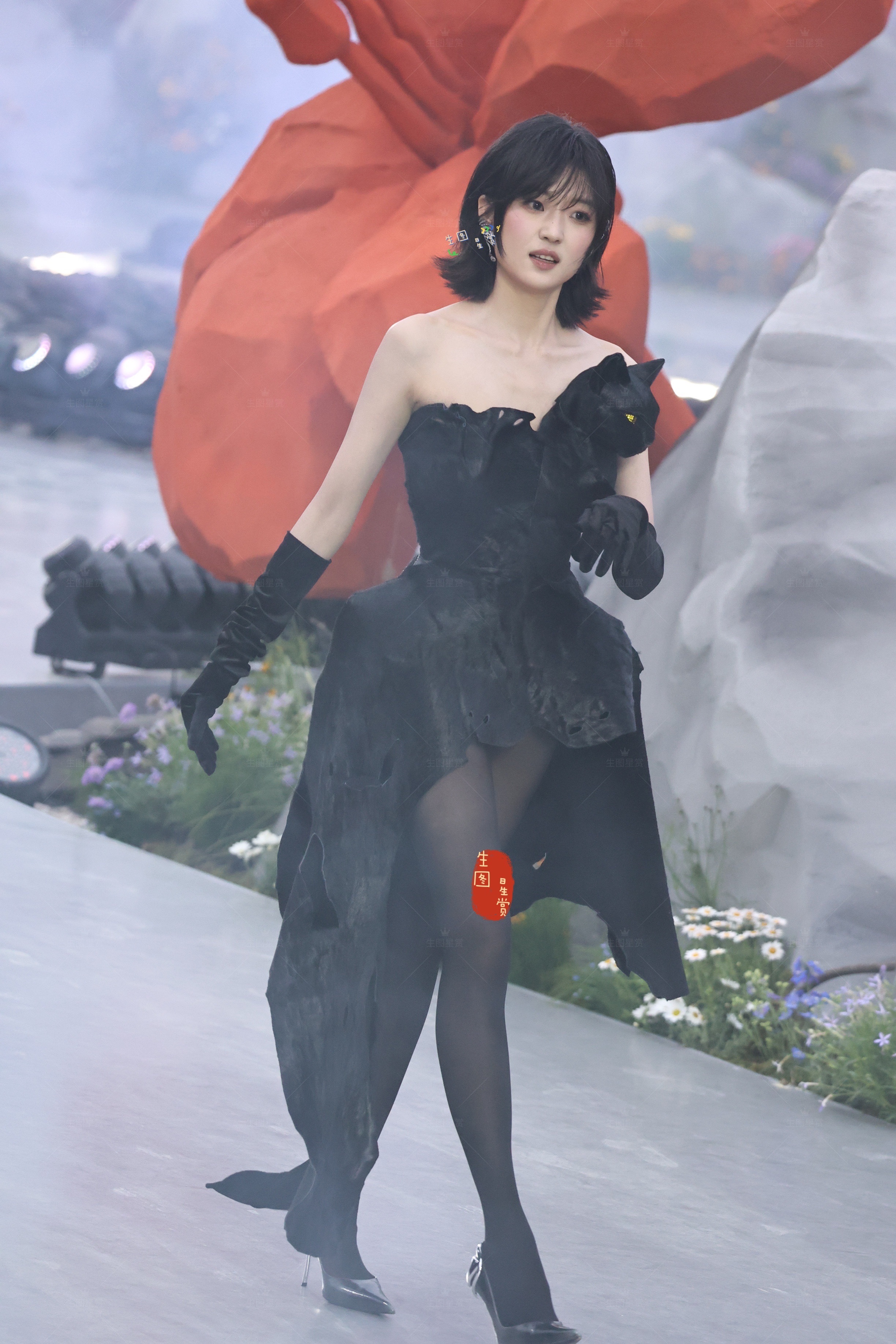 孙千REDGALA红毯生图直出小野猫千千，黑丝长腿逆天🐈⬛孙千猫女