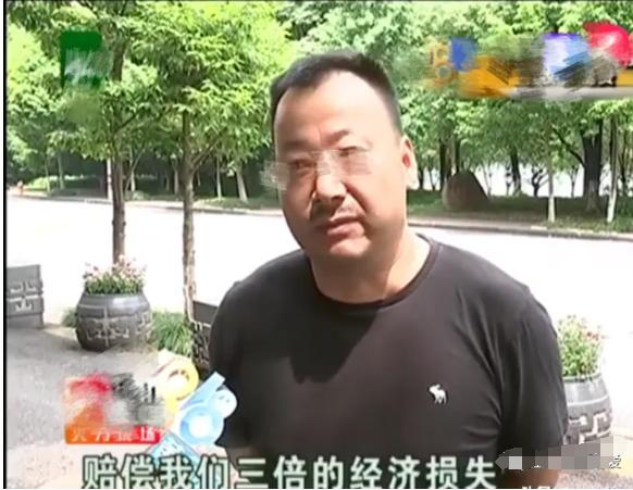 太过分！2022年浙江杭州，男子请客吃饭，结账时发现消费了7855元，男子觉得有