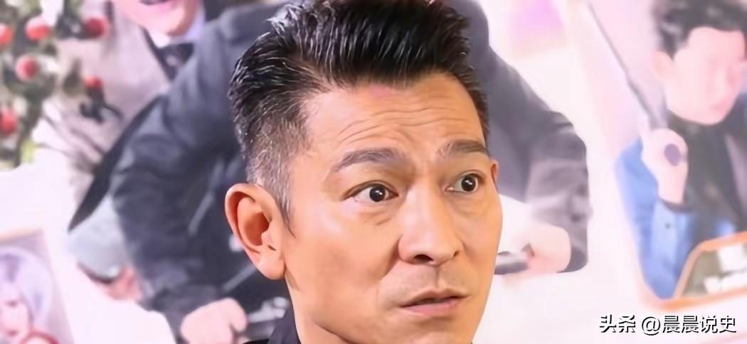 同名同姓引争议！四川刘德华板鸭店：用本名开店，何来侵权一说？
 
当年，刘德华告