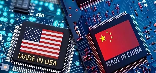 俄媒：中国打掉了美国的傲气。俄媒认为，中国一面宣布对美国进口芯片反倾销调查，一面