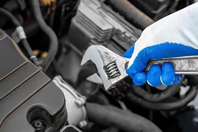 新西兰的建筑工地快被华人“占领”了

最新数据显示，新西兰建筑行业的招聘广告比去