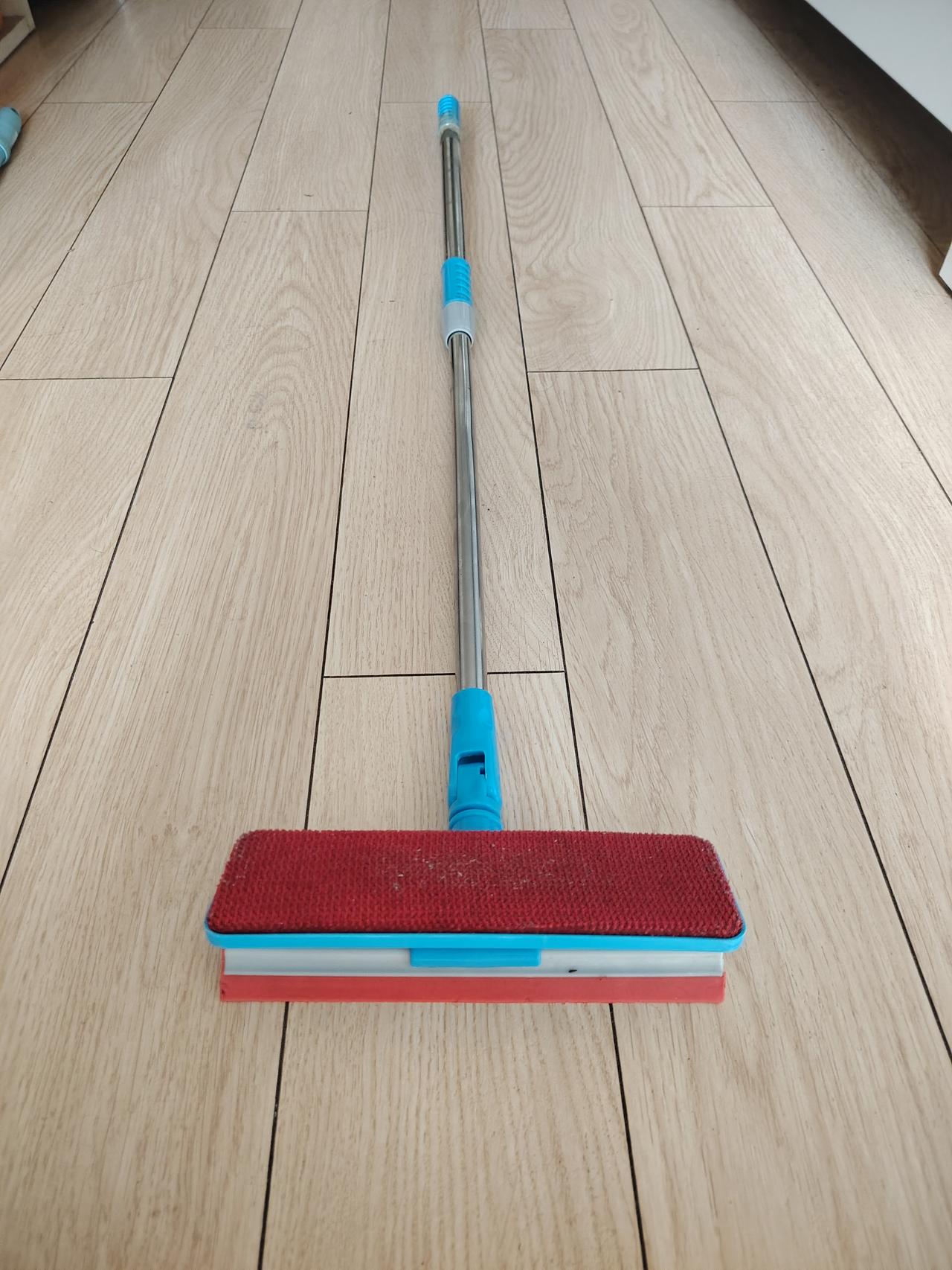 你有没有觉得，家里的灰尘就像无形的敌人，总在不经意间侵占每一个角落？曾经我为打扫