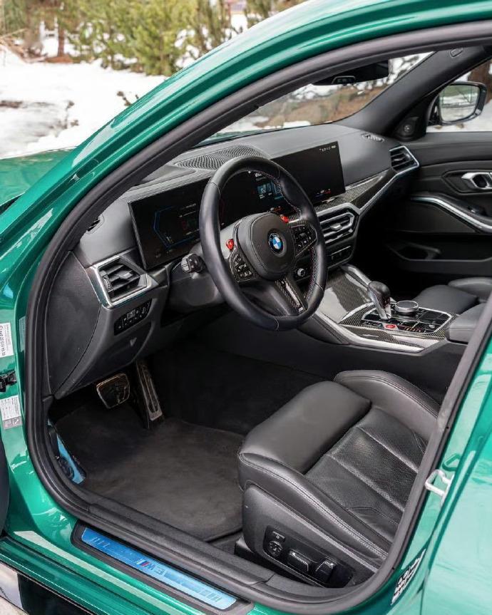 宝马M3 Competition直列六缸+M xDrive，操控精准到离谱性能与