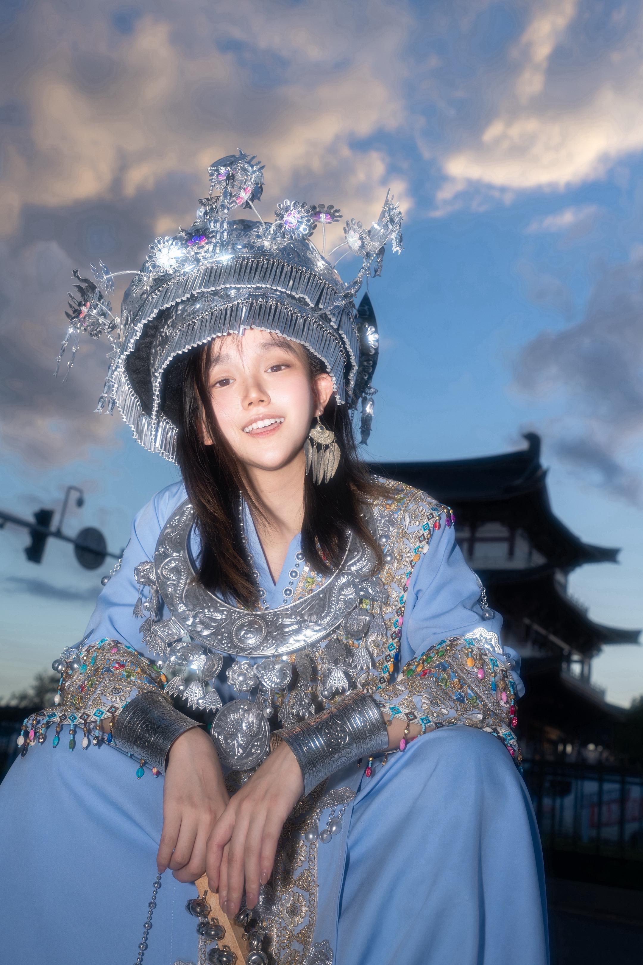 我阿姐说漂亮的女孩都不可信。那我该相信你吗