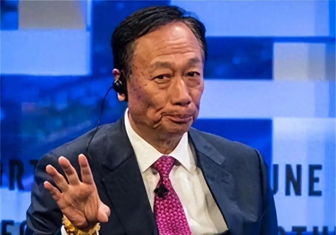 “只要大陆敢打仗，我就敢给他们送物资过去！”郭台铭，也就是富士康的创始人，表示如