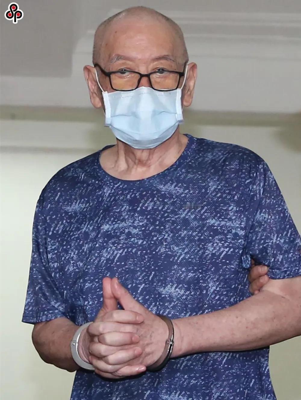 这个人叫高安国，台湾退役中将，81岁，据台媒报道，力挺两岸统一的台陆军退役中将高