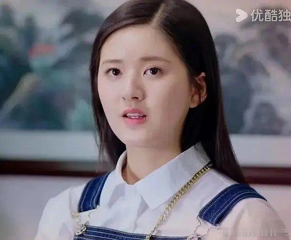 这对比赵露思本人看了不想笑吗 ​​​