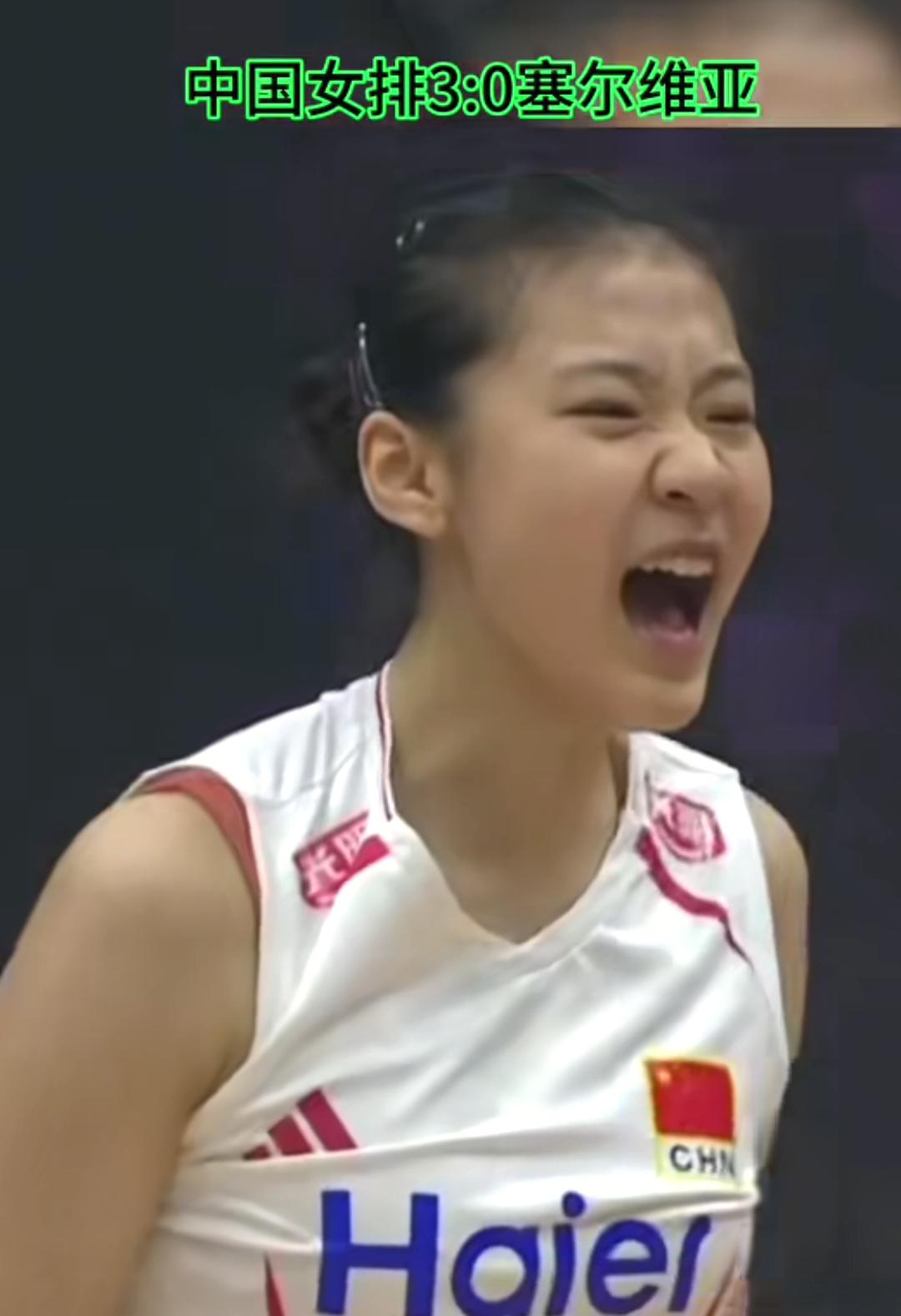 世界女排联赛
中国女排3-0横扫塞尔维亚队
北京时间2026年6月6日晚，202