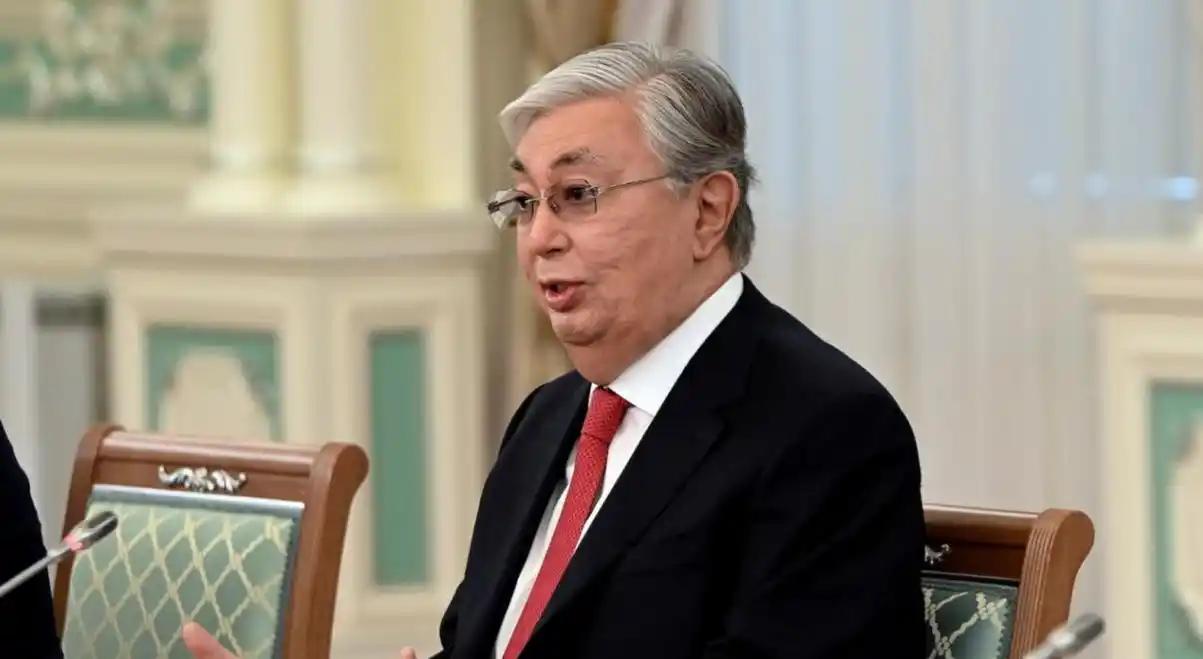 普京挡不住大势了，从蒙古国到哈萨克斯坦，再到乌兹别克斯坦，中国周边这些叫得上号的