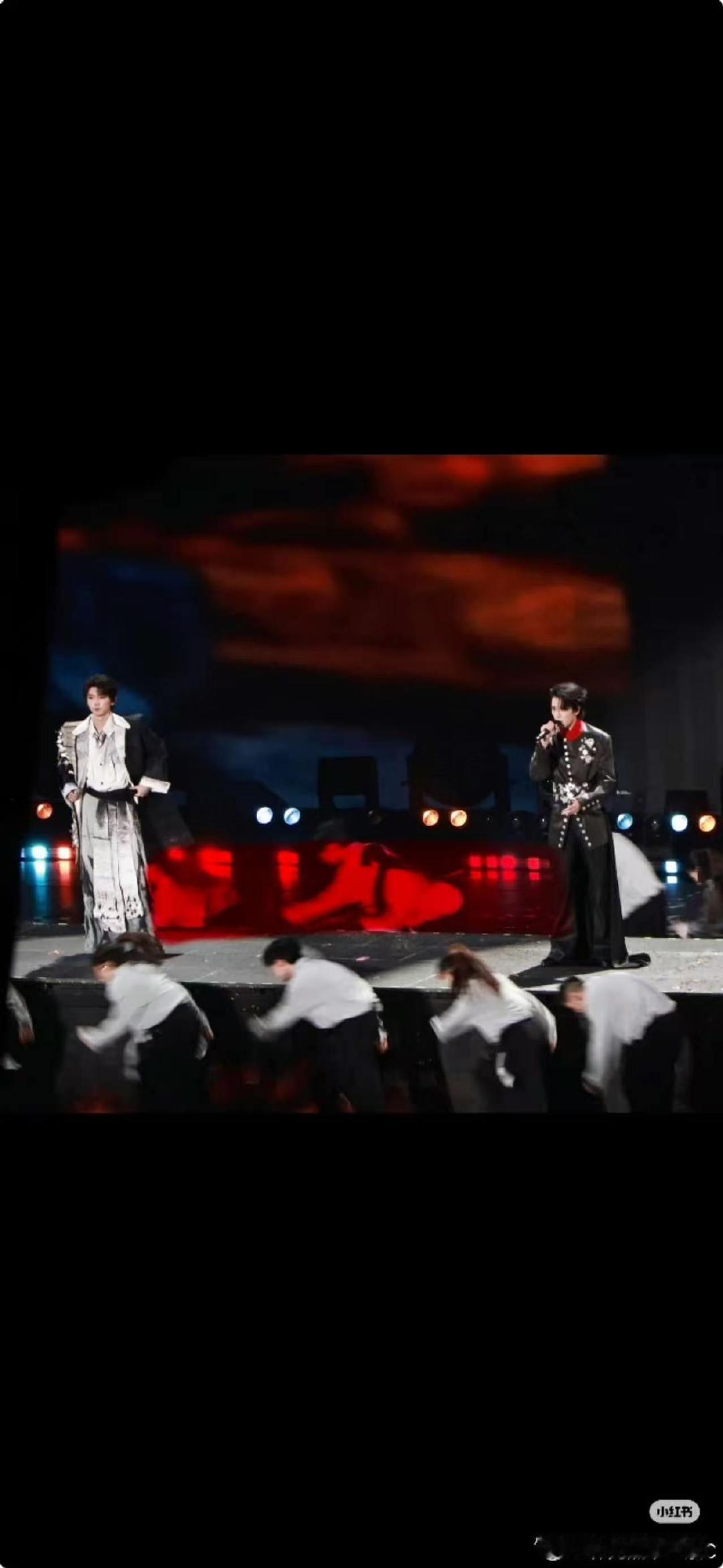 时代少年团上海演唱会妆造时代少年团上海演唱会合作舞台造型时代少年团上海演唱会妆造