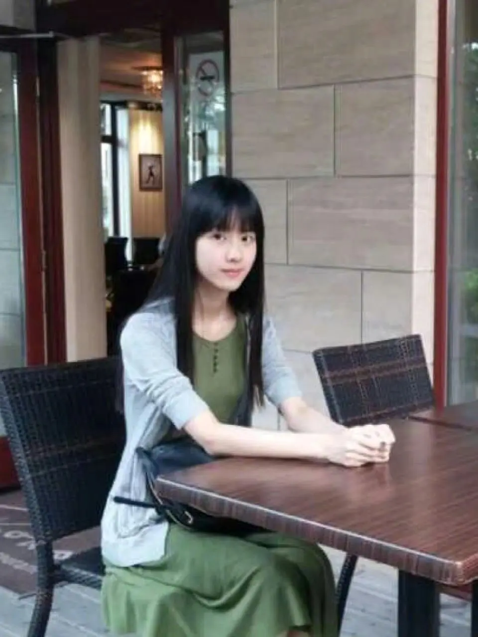 好久不见你，你是否始终如一。