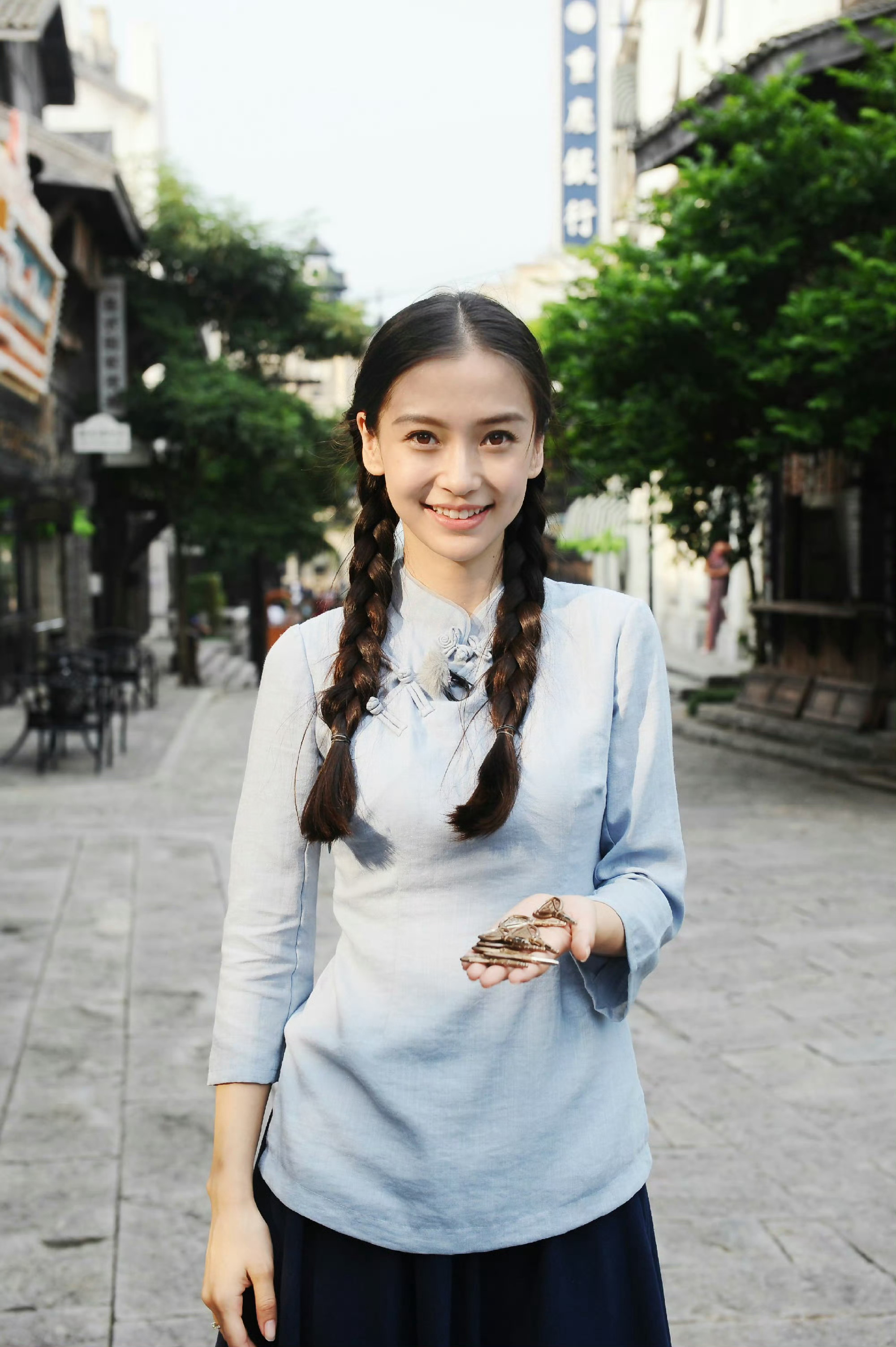 angelababy 杨颖 双麻花辫造型，可可爱爱🤩