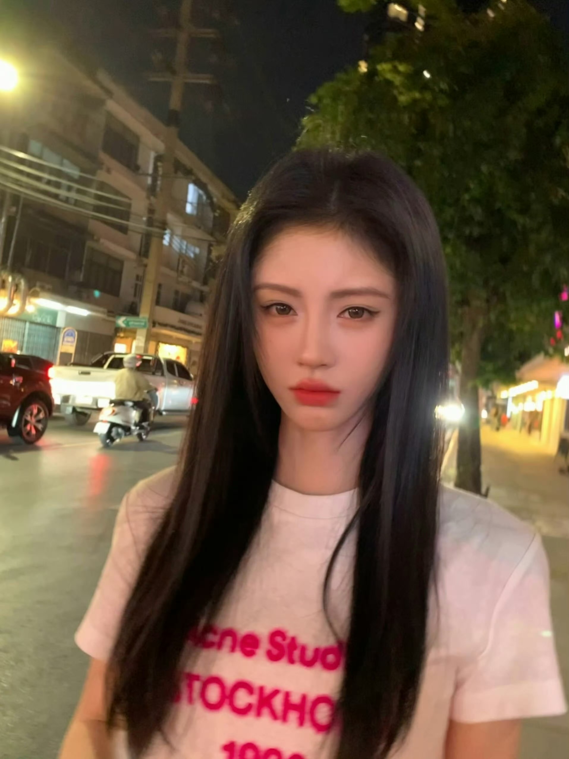 live图女神鞠婧祎营业啦，被风吹过的夏天。