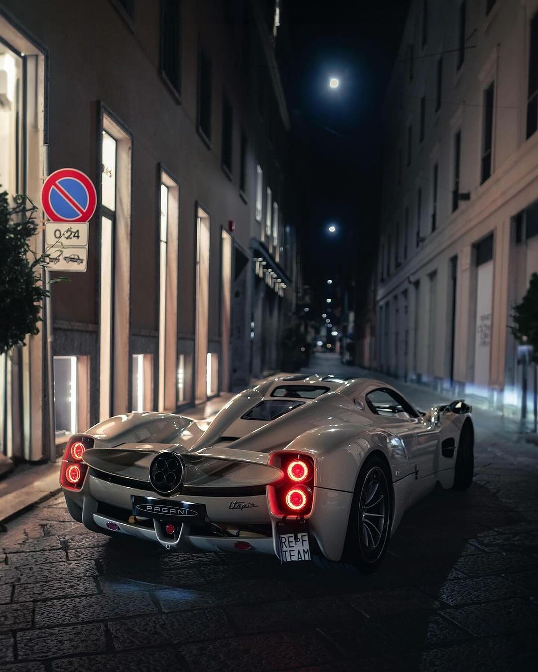 帕加尼 Utopia ​​​