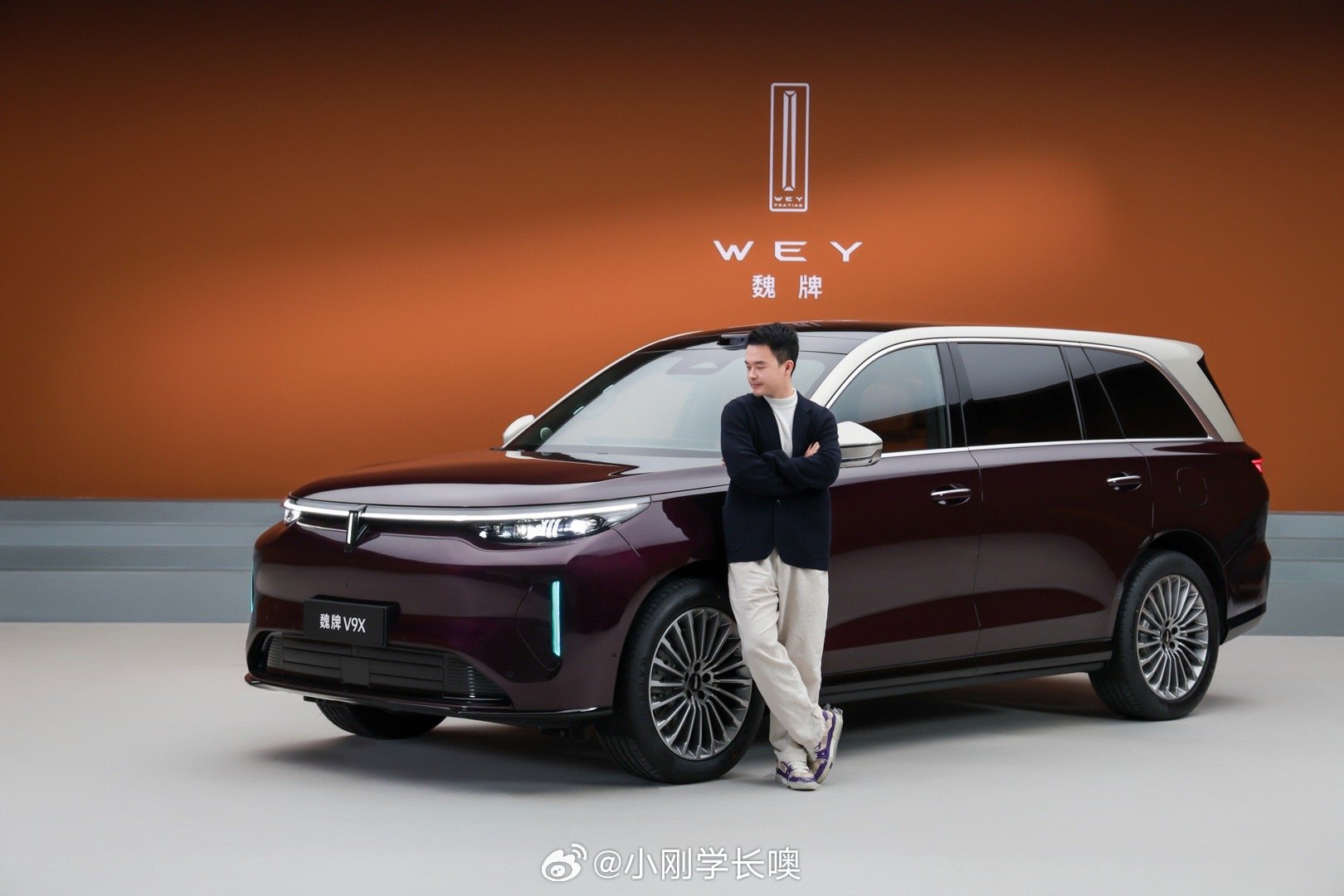 魏牌V9X官宣代言人魏建军！董事长亲自上阵，以姓之名，为品质与口碑兜底。魏牌V9