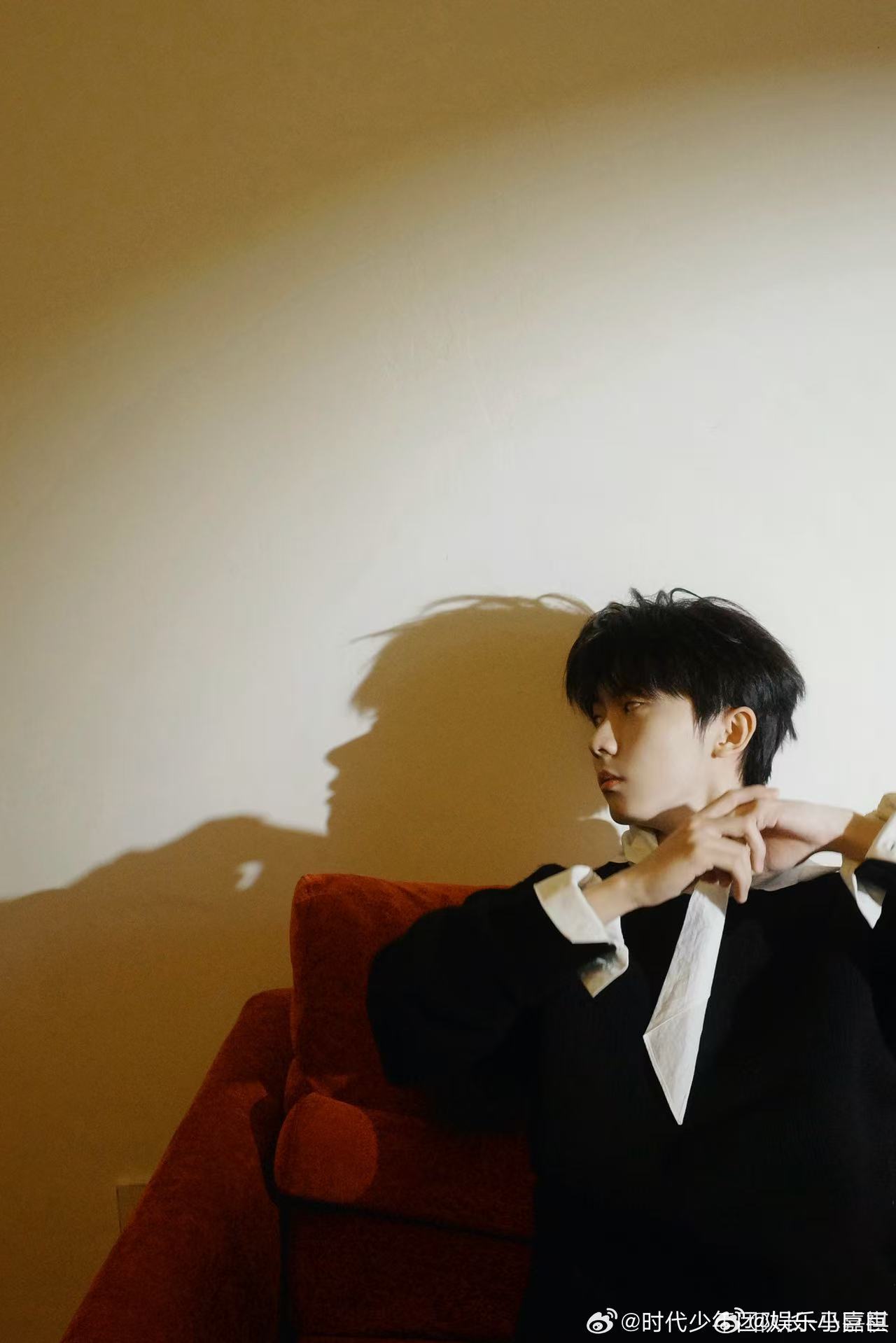 马嘉祺月鳞绮纪一千一万朵花誓曲 温柔又有穿透力，马嘉祺《一千一万朵》真的很适合循