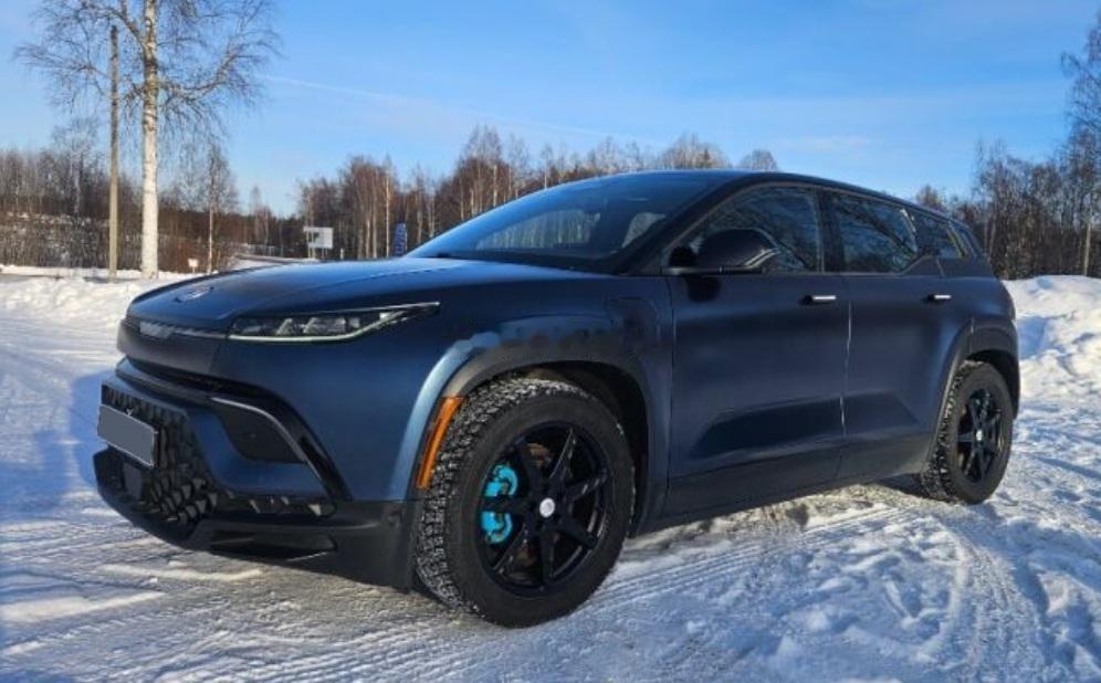 Fisker Ocean，这是个试图对标毛豆Y的车型，2023年奥地利出厂同年在