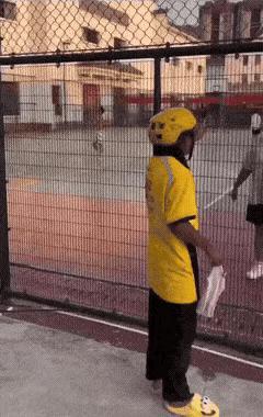外卖小哥：我尽力了，记得我送的就行。