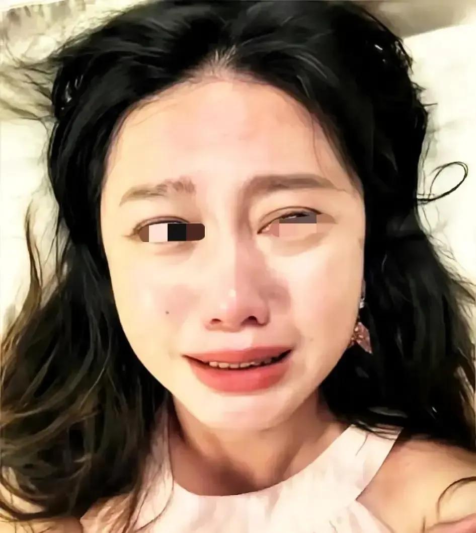 女儿今年离婚了，没有地方住，带着外孙回来了。我名下有套89平的房子，儿子自己有套