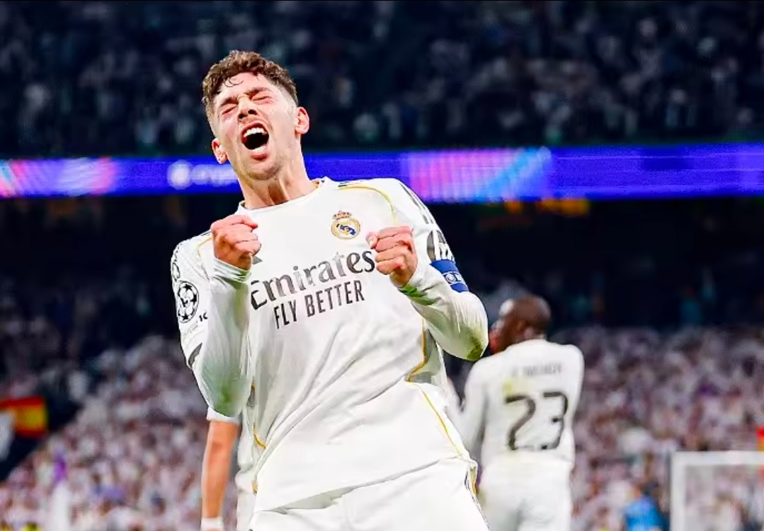 皇马vs曼城欧冠历史仅两人对阵英格兰球队上半场戴帽：梅西&巴尔韦德北京时间今天凌