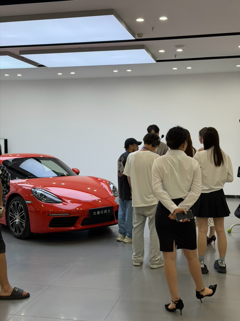 《重生之我不卖电车只卖油车》，开拍。 