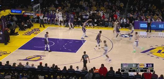 暂停回来湖人发球失误~！ 